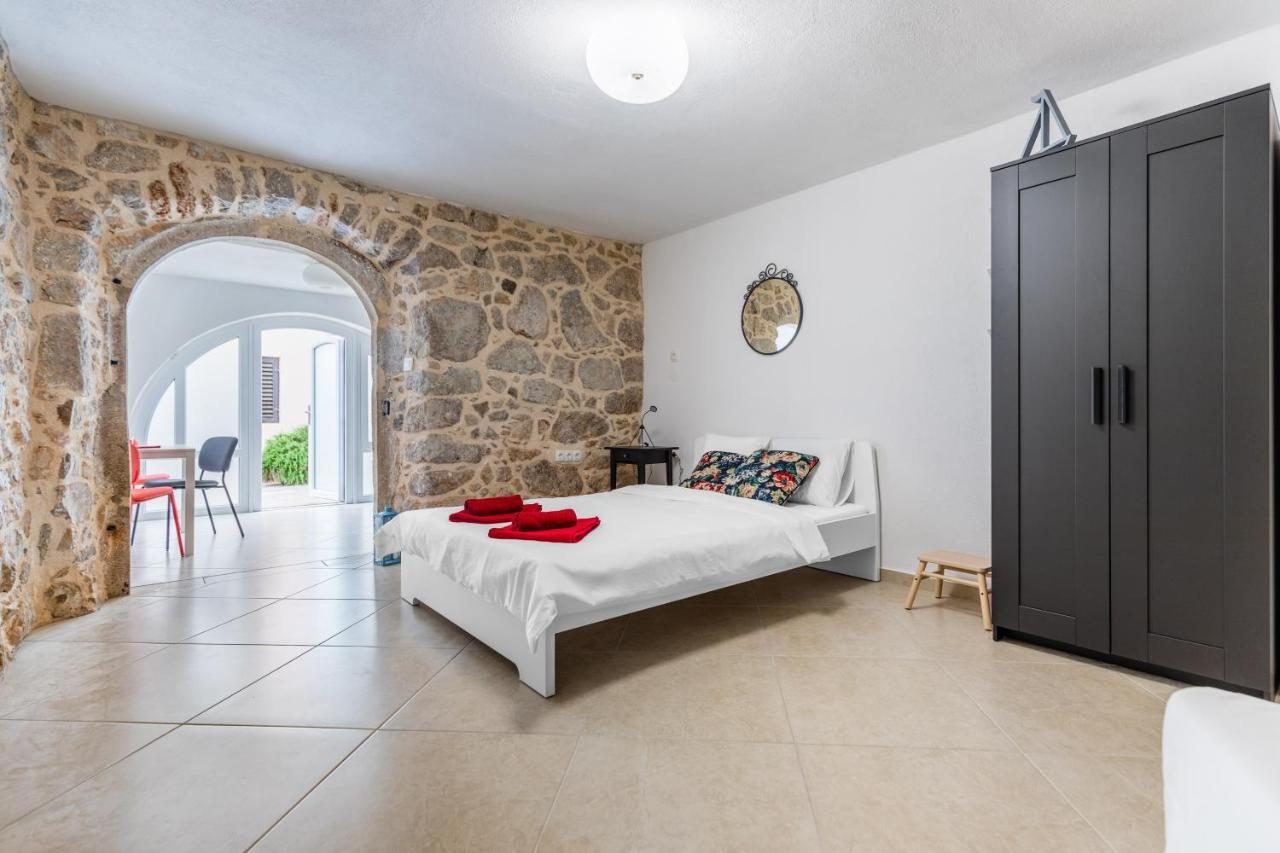 Apartman Otto Punat Ngoại thất bức ảnh
